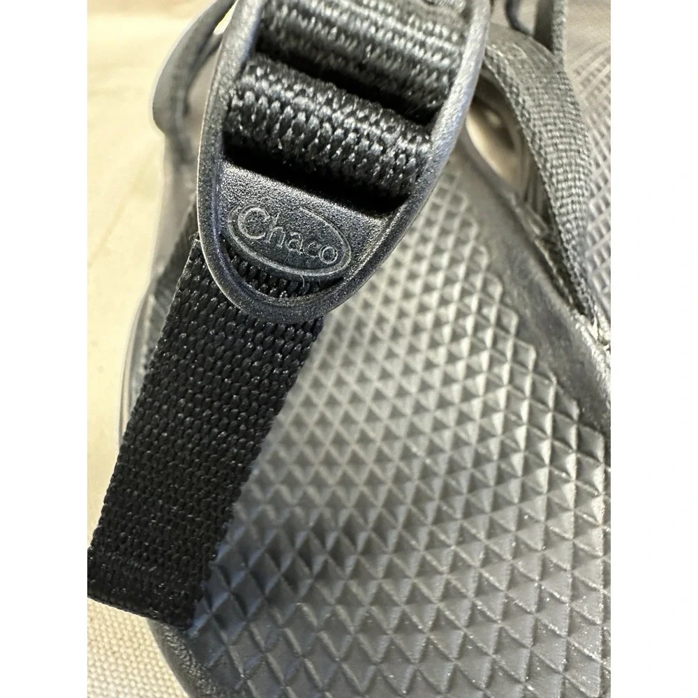 Chaco Women's Sandals Size 7 Black Adjustable Strap Slip On Outdoor Hiking - Picture 9 of 11